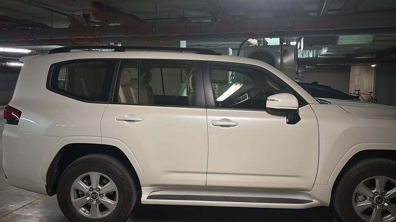 Al Maathar, Vehicles, Cars & Trucks , SAR 260000,  Toyota Land Cruiser 300,  2024,  Automatic,  19100 KM,  Toyota Land Cruiser LC300 GXR L2  &mdash; Saudi Specs &mdash; Single Owner &mdash; 19,100 Km