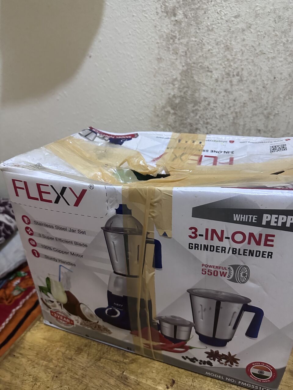 Khobar, Electronics, SAR 120,  Combo Offer Geepass Iron Box And New Flexi Grinder