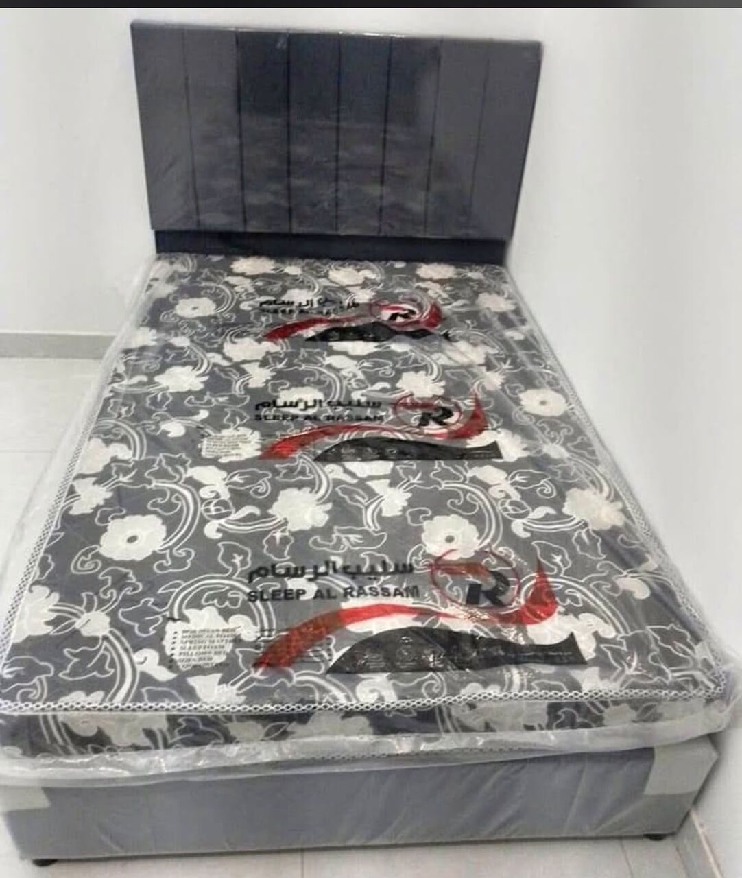 Jeddah, Furniture, SAR 11,  New Best Quality Medium Size Bed And Bedroom Set Available For Sale