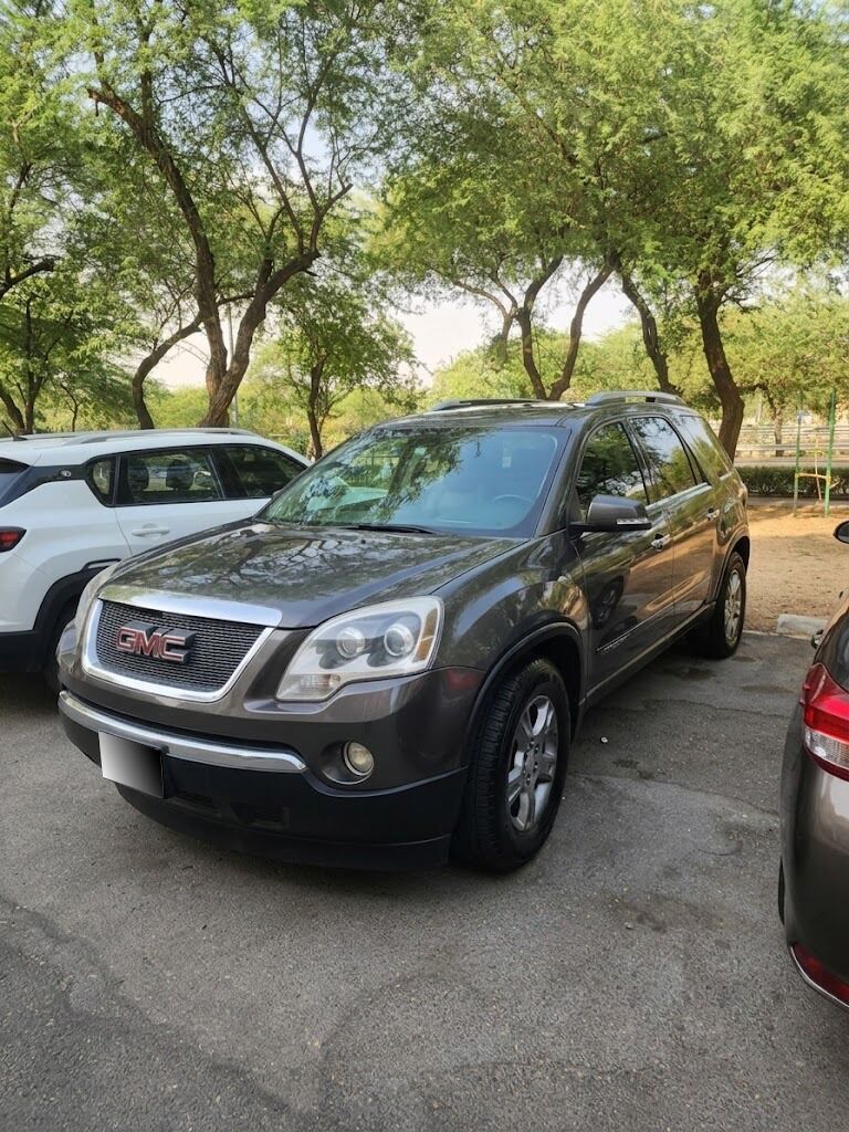 Riyadh, Vehicles, Cars & Trucks , SAR 15000,  Gmc Acadia,  2007,  Automatic,  420 KM,   SLT