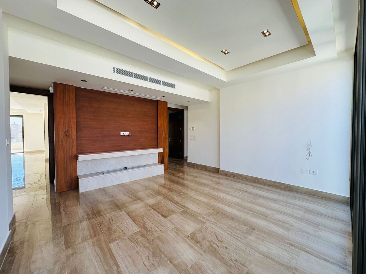 Abdoun, Apartments, Flats, Houses & Villas, JOD 35000/year,  3 BR,  220 Sq. Meter,  Rooftop Apartment For Rent