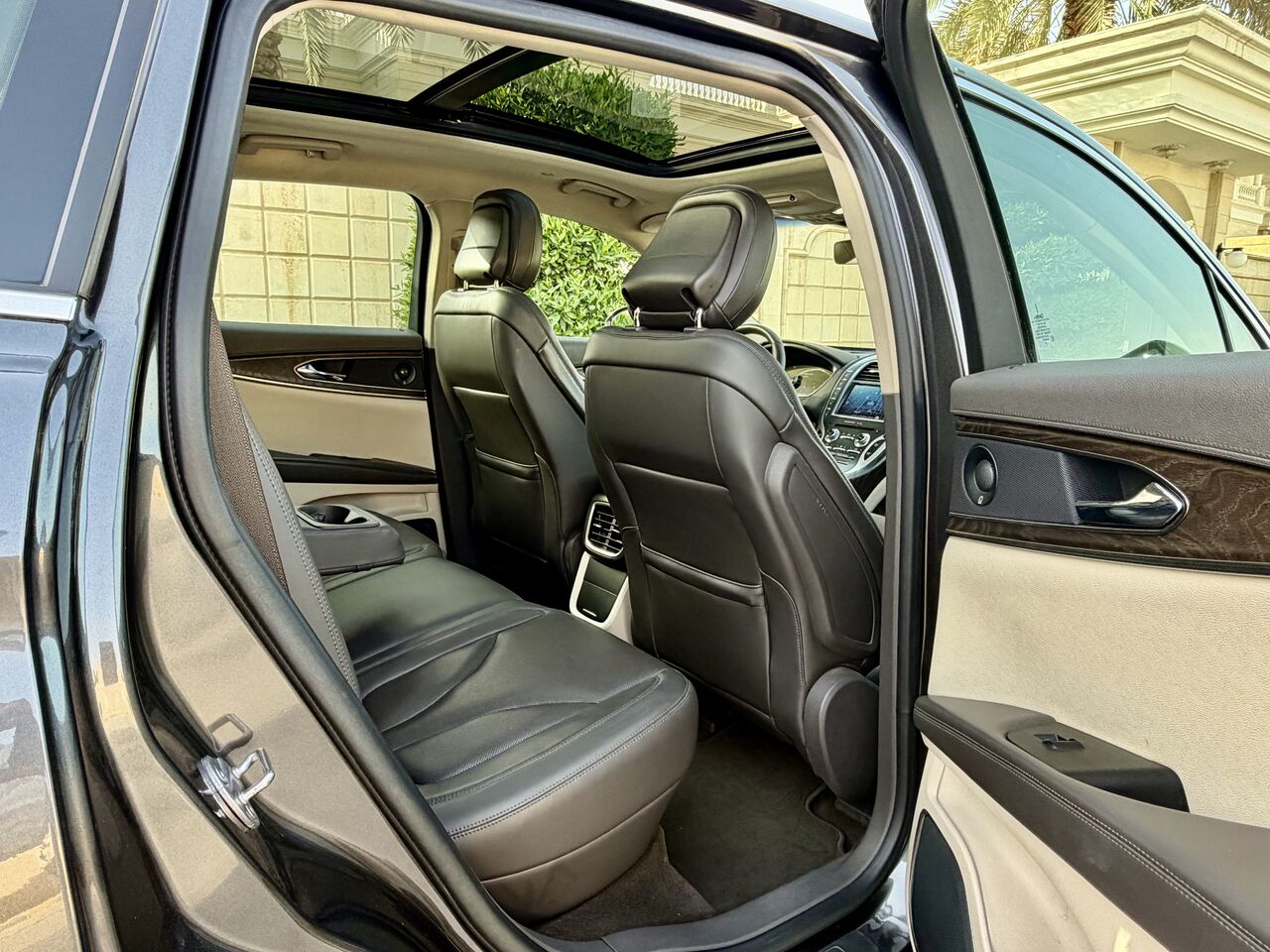 Riyadh, Vehicles, Cars & Trucks , SAR 75000,  Lincoln Neutilius,  2020,  Automatic,  129000 KM,  Lincoln Nautilus