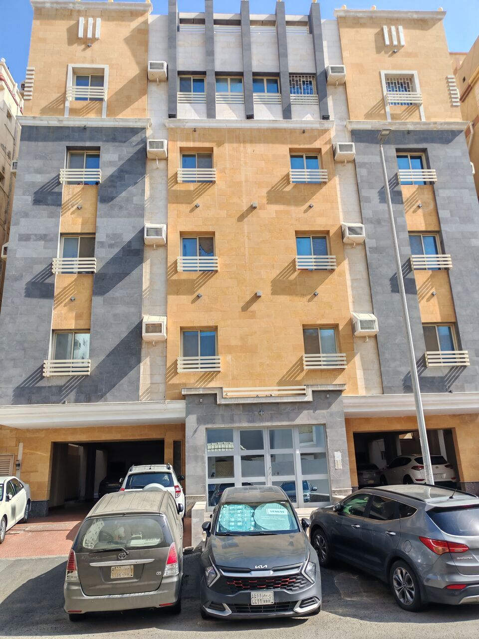 Al Aziziyah, Rooms for Rent, SAR 1050/month,  🏠 Executive Room Available For Rent – Al Aziziyah, Jeddah