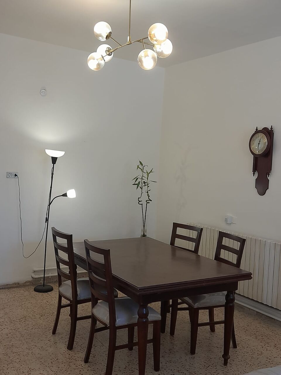 Amman, Apartments, Flats, Houses & Villas, JOD 550/month,  Furnished,  3 BR,  First Floor Furnished Apartment For Rent In Jabal Weibdeh