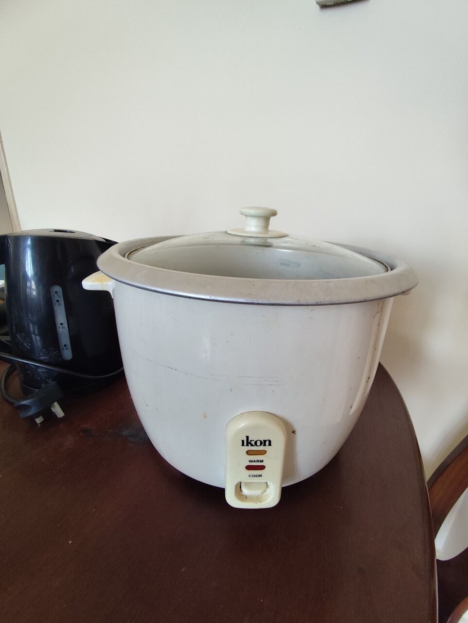 Adliya, Free Items, BHD 2,  Items For Throw Away Price