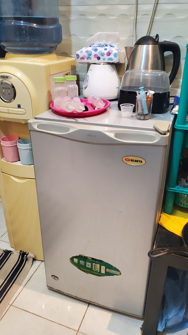 Al Aziziyah, Electronics, SAR 100,  Electra Small Fridge - Personal