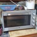 SAR 200,  Baking Oven - Dots Brand