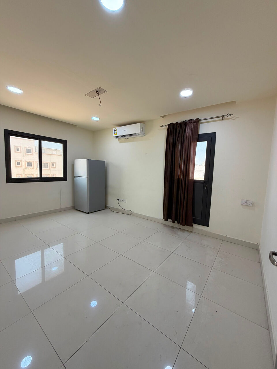Tubli, Apartments, Flats, Houses & Villas, BHD 280/year,  3 BR,  3 Bedroom With Balcony - Prime Location