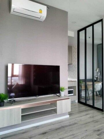 Bangkok, Villas, THB 20000,  33 Sq. Meter,  Condo For Rent, Knightsbridge Prime Ratchayothin, Corner Room, High Ceiling, Near BTS,