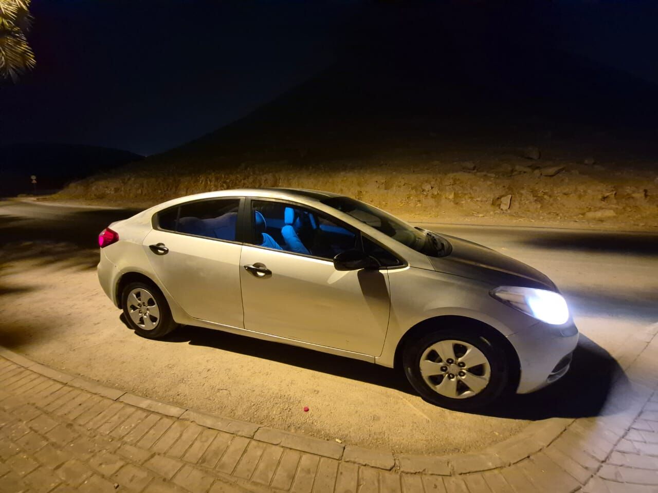 Riyadh, Vehicles, Cars & Trucks , SAR 27000,  Kia Cerato,  2015,  Automatic,  260000 KM,  Mint Condition