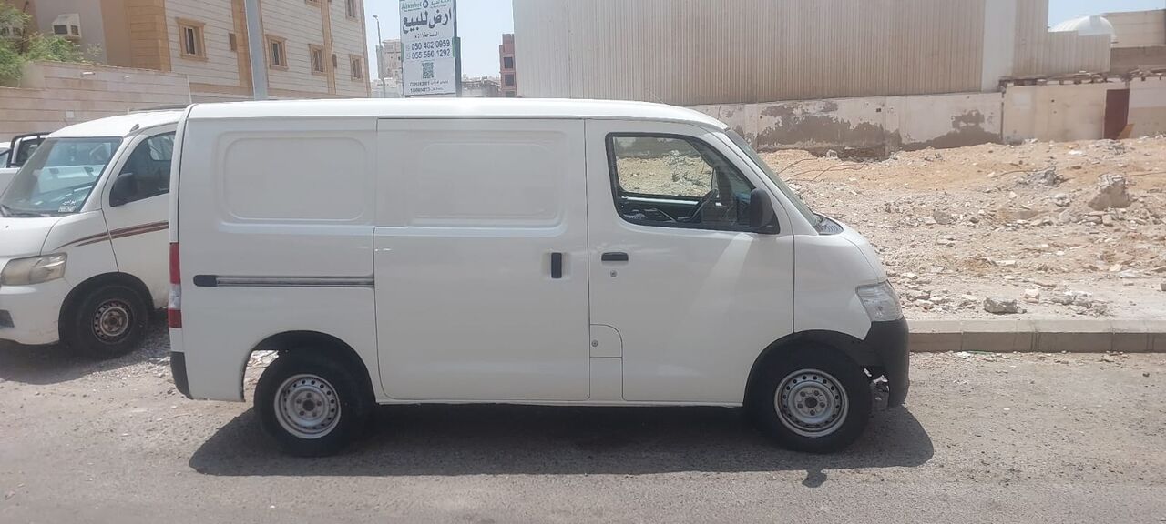 Jeddah, Vehicles, Cars & Trucks , SAR 32000,  DAIHATSU VAN,  2014,  Manual,  138000 KM,   ( Model) UNIQUE NUMBER