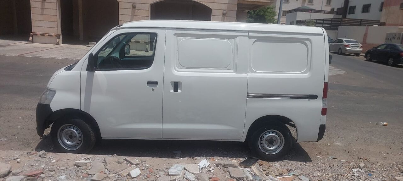 Jeddah, Vehicles, Cars & Trucks , SAR 32000,  DAIHATSU VAN,  2014,  Manual,  138000 KM,   ( Model) UNIQUE NUMBER
