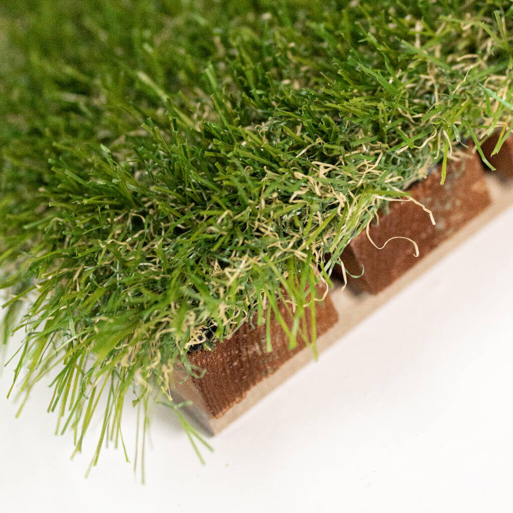 Toronto, Business, Balcony Grass Tiles | Designer Deck