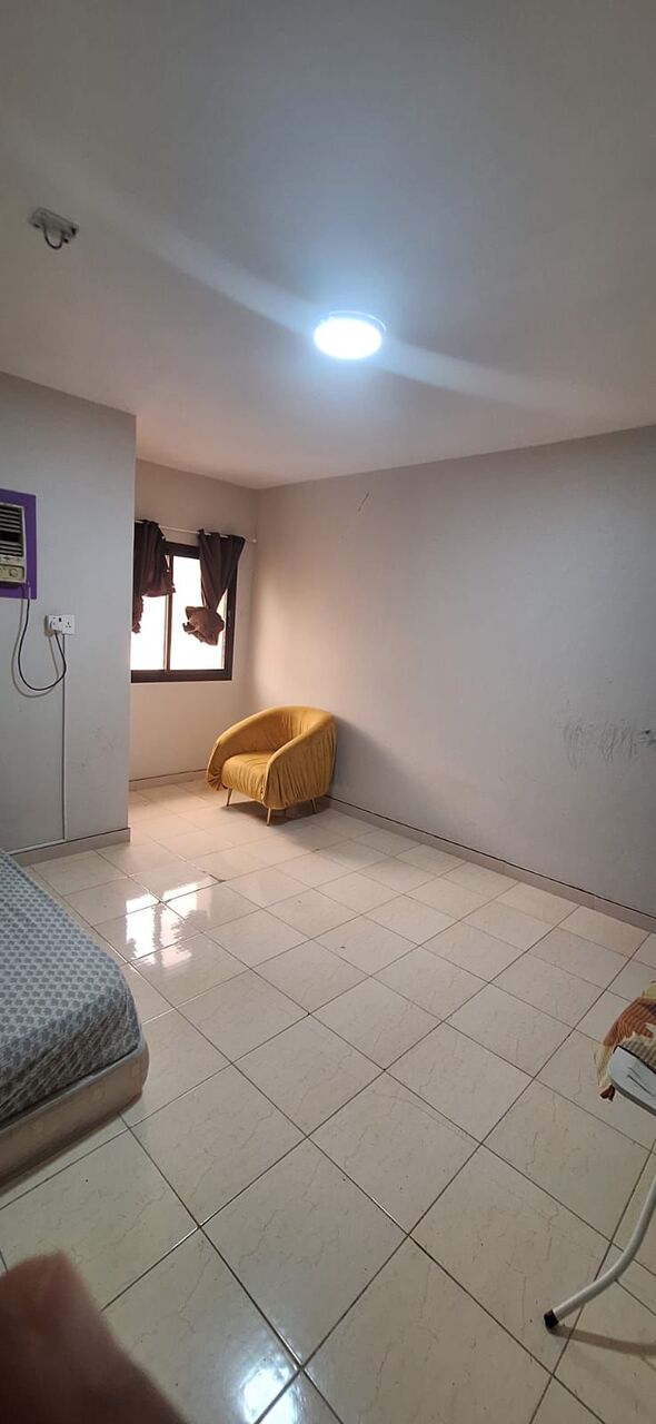 Al Khobar Al Shamalia, Rooms for Rent, SAR 850/month,  120 Sq. Meter,  Room Available For Rent In A Clean And Peaceful Location.