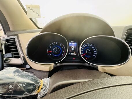 Dammam, Vehicles, Cars & Trucks , SAR 45000,  HYUNDAI GRAND SANTAFE,  2016,  Automatic,  235000 KM,  HUNDAI SANTAFE GRAND ,  45000