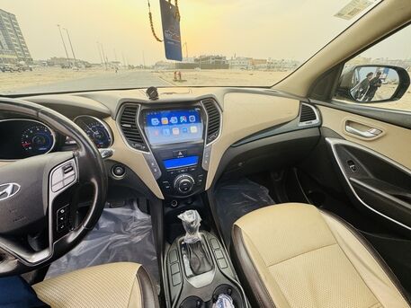 Dammam, Vehicles, Cars & Trucks , SAR 45000,  HYUNDAI GRAND SANTAFE,  2016,  Automatic,  235000 KM,  HUNDAI SANTAFE GRAND ,  45000