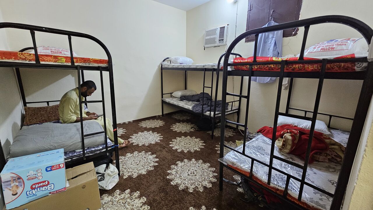 Al Batha, Bedspace For Rent, SAR 250/month,  I Have A Wonderful Bed Space For Rent