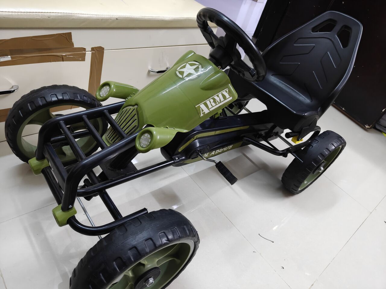 Riyadh, Baby & Kid Stuff, SAR 250,  Kids Pedal Go-Kart / Ride-On Car For Sale &ndash; Less Than 3 Months Old