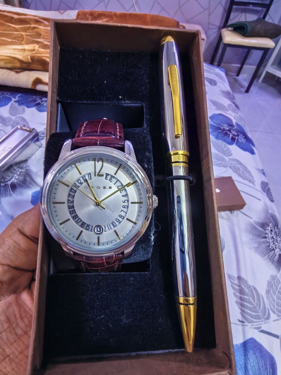 Hidd, Watches, BHD 50,  Cross Pen