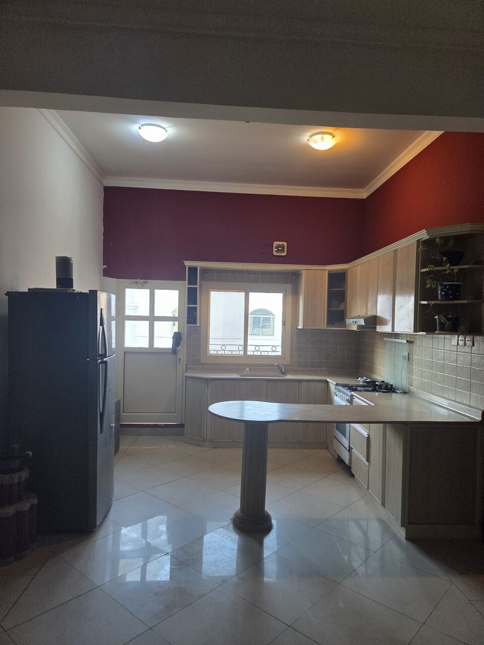 Zinj, Rooms for Rent, BHD 90/month,  Fully Furnished Room Available For Executive Lady