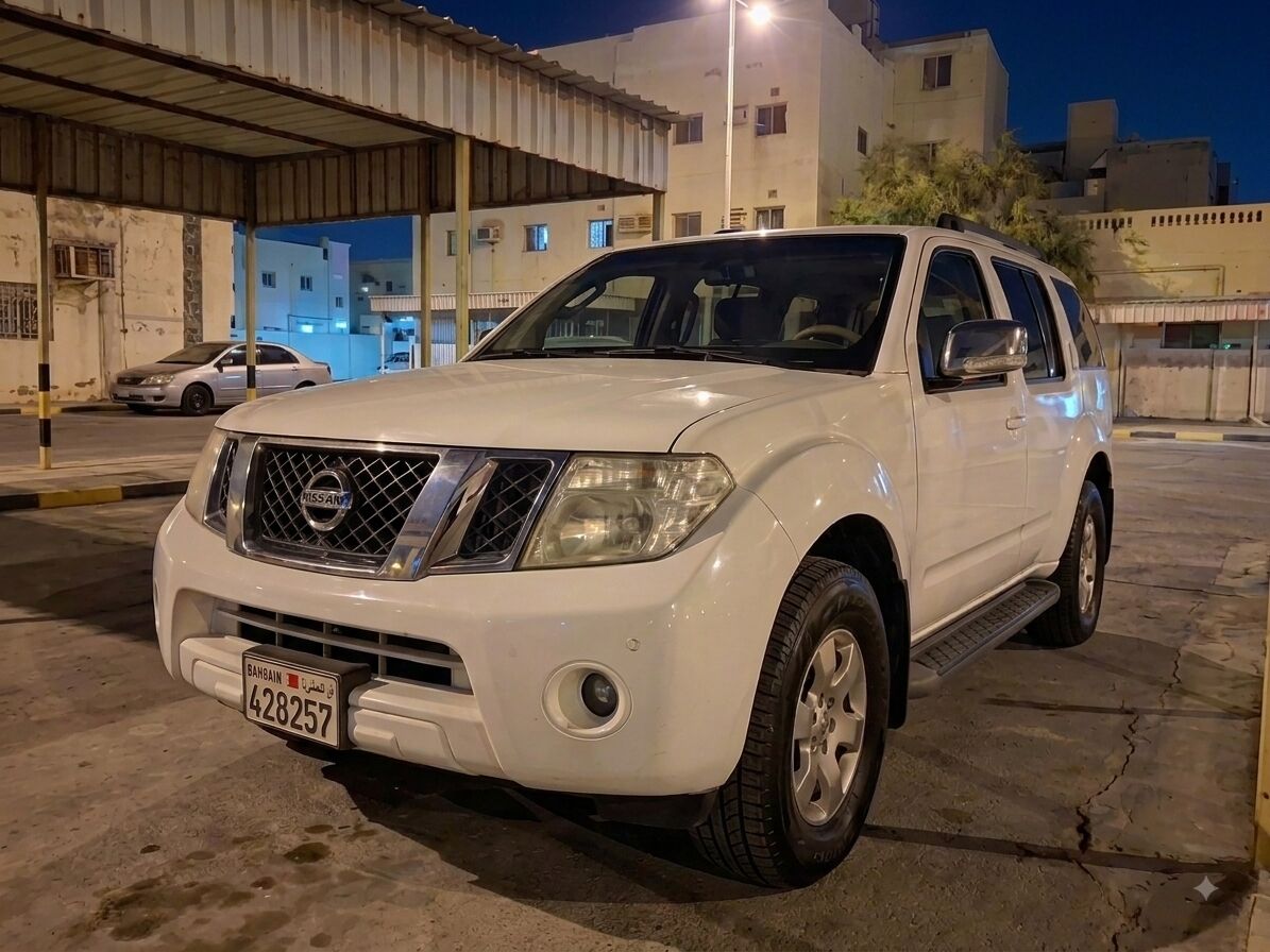 Manama, Vehicles, Cars & Trucks , BHD 2100,  Nissan Pathfinder,  2012,  Automatic,  194000 KM,