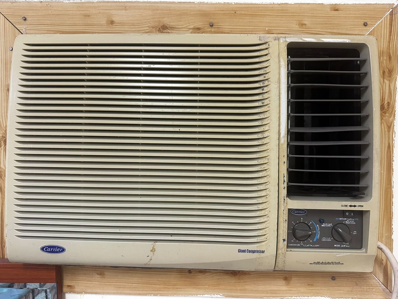 Al Jubail Al Balad, Air Conditioners, SAR 550,  Brand: Carrier  Type: Window AC