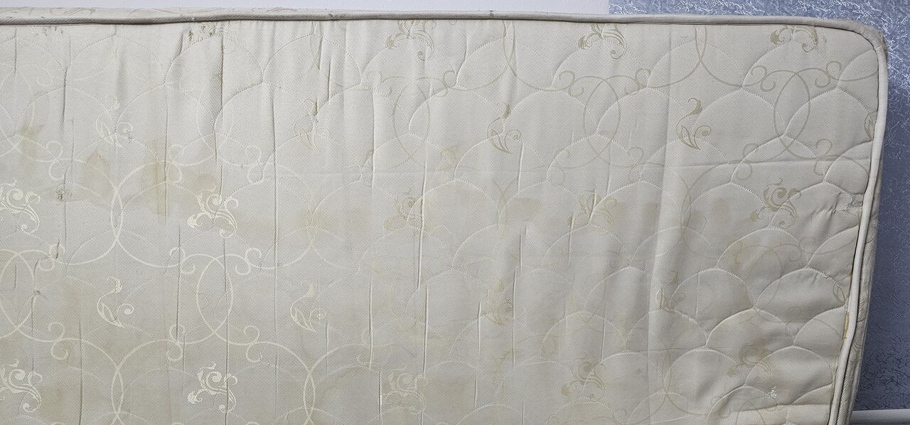 Riyadh, Household Items, SAR 150,  Double Bed Mattress (King Size) For Sale