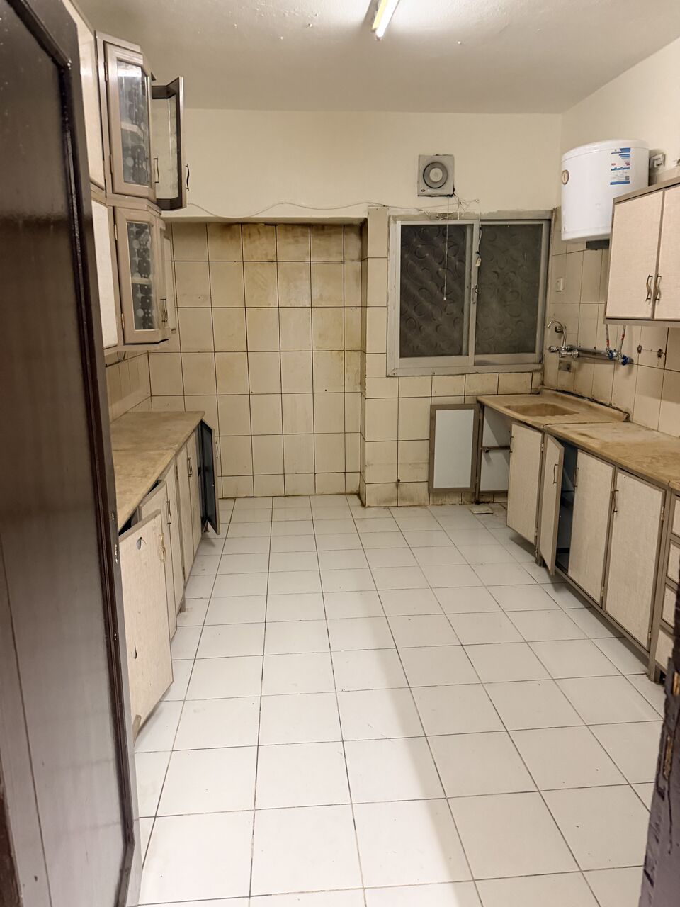 Al Malaz, Apartments, Flats, Houses & Villas, SAR 40000/year,  2 BR,  1000 Sq. Meter,  Apartment For Rent 2 Bedroom 2 Bathroom