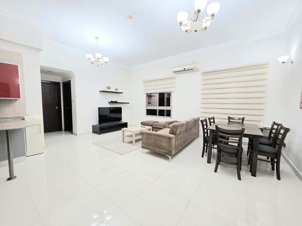 Zinj, Apartments, Flats, Houses & Villas, BHD 350/month,  Furnished,  2 BR,  Spacious 2 Bedroom Fully Furnished Apartment For Rent.