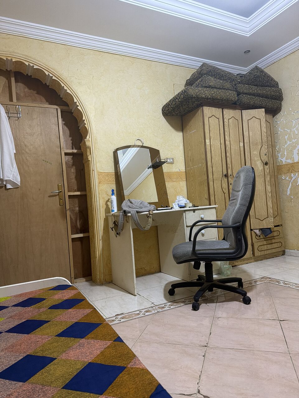 Jeddah, Bedspace For Rent, SAR 350/month,  ശാരകുറയിക്കടുത്ത് ഒരു ബെഡ് സ്പേസ് ഒഴി