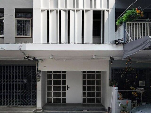 Bangkok, Villas, THB 35000,  1 Sq. Feet,  Commercial Building For Rent, 3 Floors + Rooftop, 200 Sq M., Sukhumvit 95, Near BTS Bang