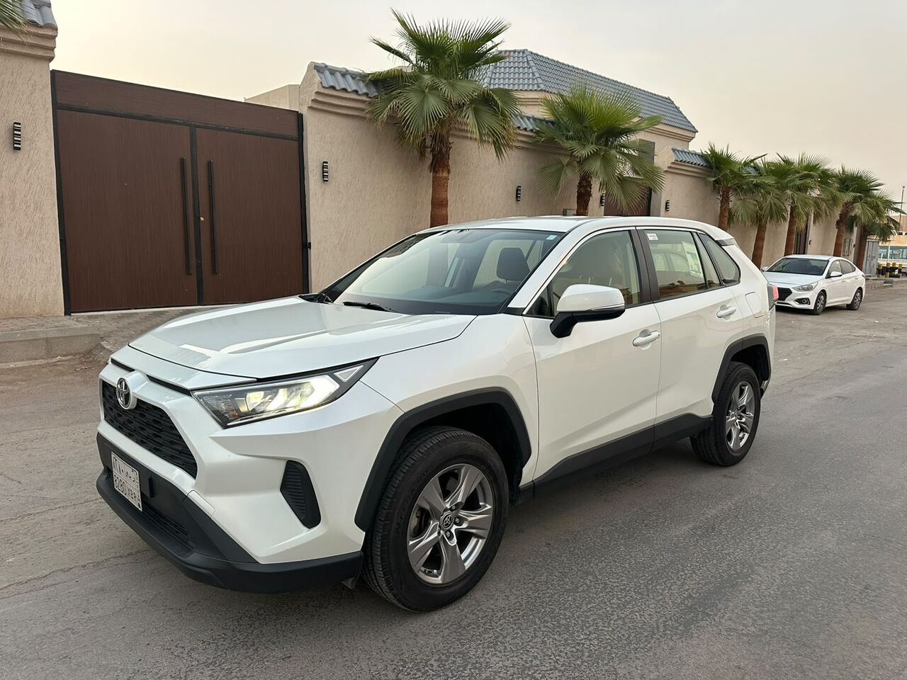 Riyadh, Vehicles, Cars & Trucks , SAR 85000,  Toyota RAV4 AWD,  2022,  Automatic,  78000 KM,   Toyota Rav4 With AWD N 100% Accident Free And 1st Owner For Sale