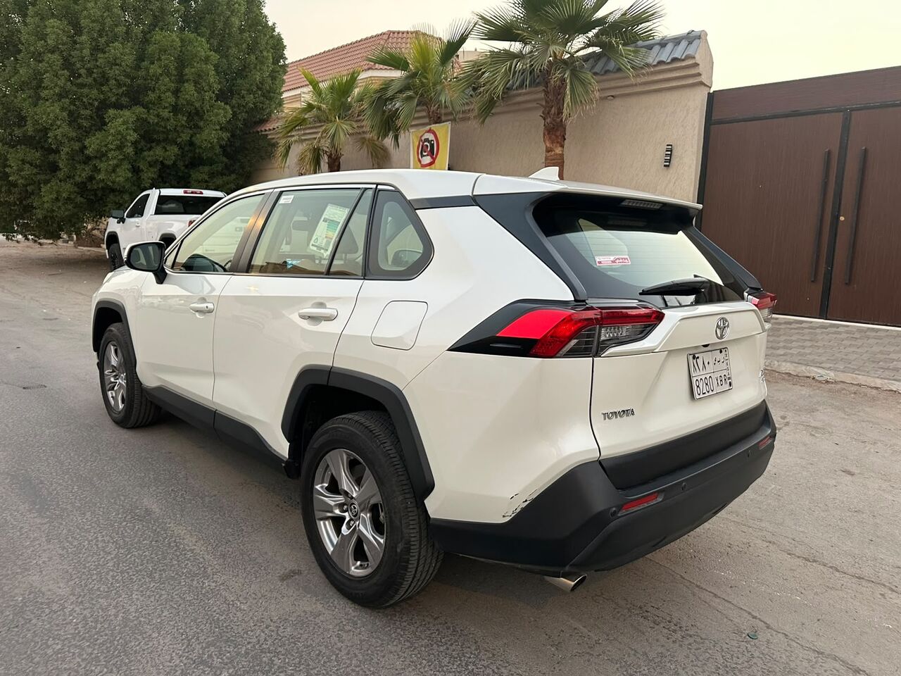 Riyadh, Vehicles, Cars & Trucks , SAR 85000,  Toyota RAV4 AWD,  2022,  Automatic,  78000 KM,   Toyota Rav4 With AWD N 100% Accident Free And 1st Owner For Sale