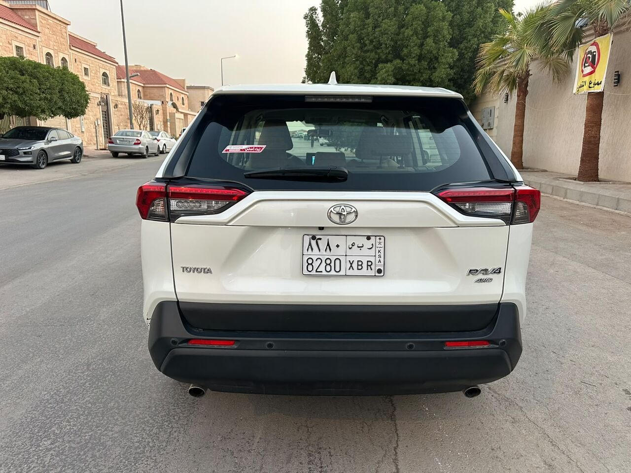 Riyadh, Vehicles, Cars & Trucks , SAR 85000,  Toyota RAV4 AWD,  2022,  Automatic,  78000 KM,   Toyota Rav4 With AWD N 100% Accident Free And 1st Owner For Sale