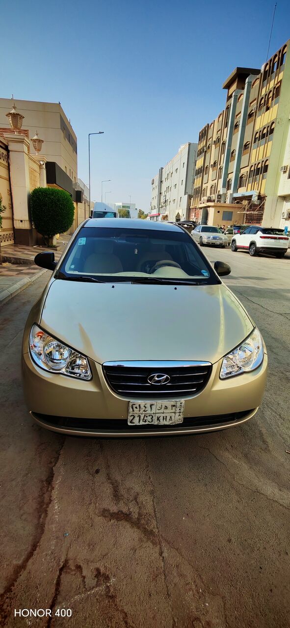Riyadh, Vehicles, Cars & Trucks , SAR 18500,  Hyundai Elentra,  2010,  Automatic,  710000 KM,