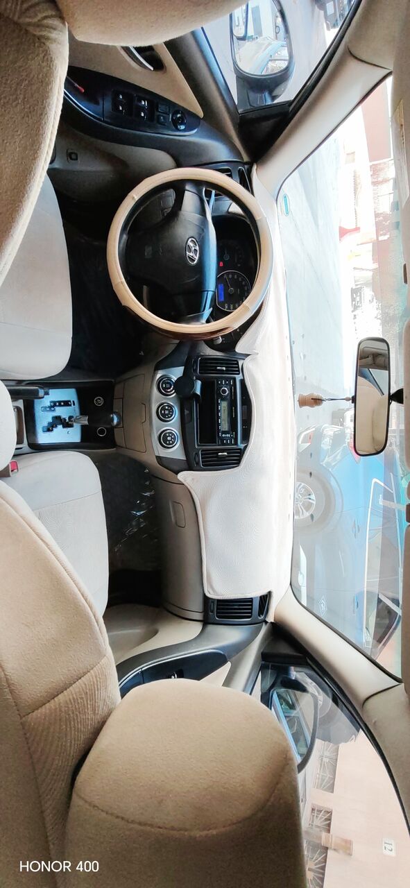 Riyadh, Vehicles, Cars & Trucks , SAR 18500,  Hyundai Elentra,  2010,  Automatic,  710000 KM,