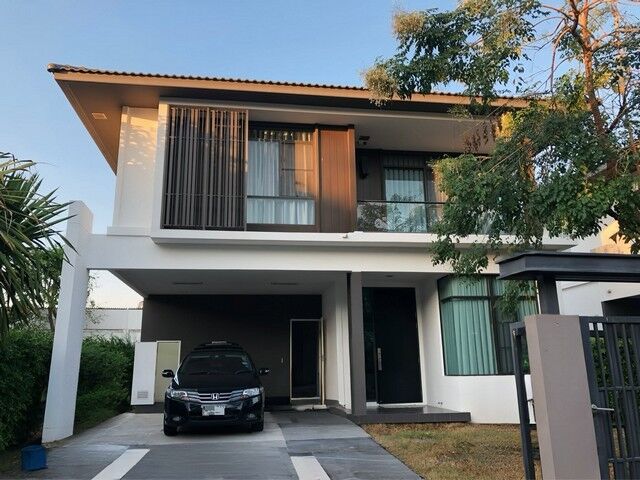Bangkok, Villas, THB 55000,  60 Sq. Feet,  For Rent, 2-story Detached House, 60 Sq M, 3 Bedrooms, Manthana Village. On Nut-Wongwaen