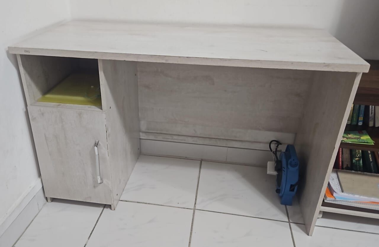 Dubai, Furniture, AED 175,  Study Desk X 2 Nos