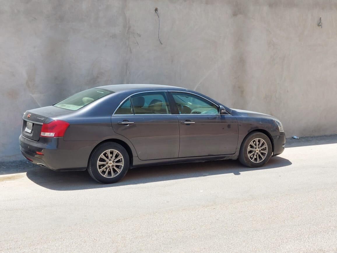 Riyadh, Vehicles, Cars & Trucks , SAR 2500,  Geely Emgrand 8,  2015,  Automatic,  250000 KM,  SAR 2500 Model