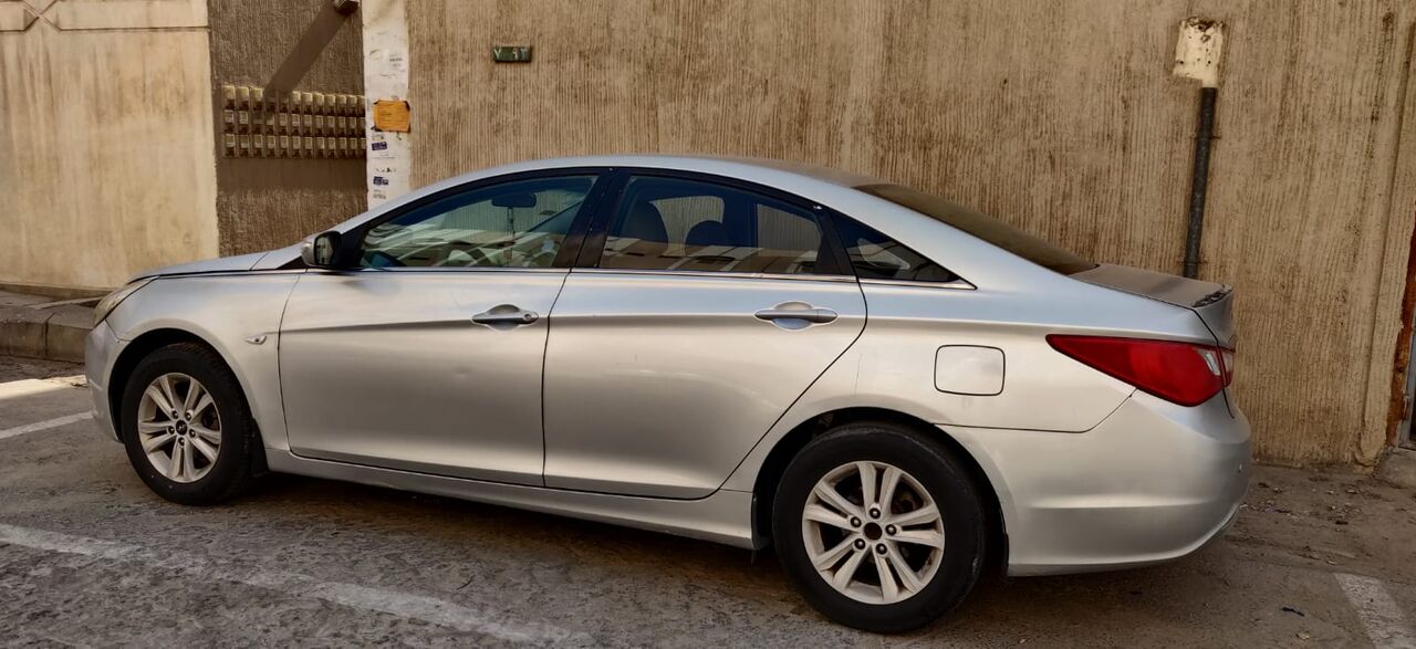 Al Jubail Al Balad, Vehicles, Cars & Trucks , SAR 20000,  Hyundai Sonata,  2011,  373000 KM,  Sonata Family Car