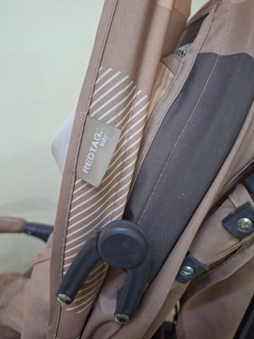 Riyadh, Baby & Kid Stuff, SAR 60,  RedTag Baby Stroller | Juniors Baby Carry Cot | Riyadh | SAR60