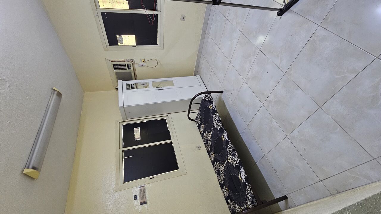 Jubail, Rooms for Rent, SAR 1000/month,  Single Room With Attached Washroom