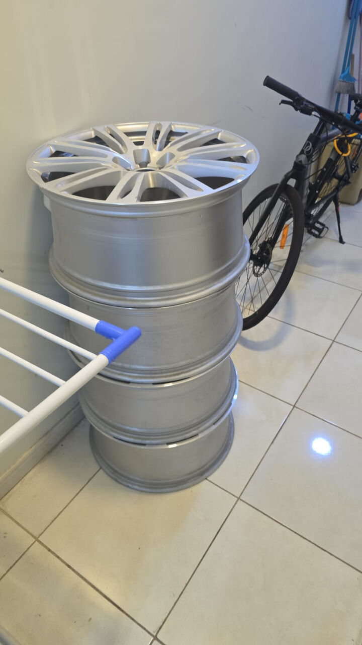 Khobar, Auto Parts, SAR 4400,  Rim 23 Inch