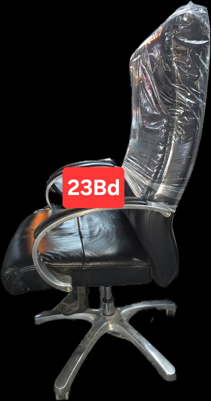 Hoora, Furniture, BHD 23,  Office Adjustable Chairs For Sale