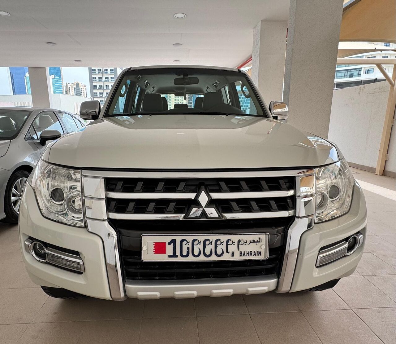 Manama, Vehicles, Cars & Trucks , BHD 7300,  Mitsubishi Pajero,  2020,  Automatic,  74000 KM,    GLS 00 Accident Only 74000 KLM, In Excellent Condition