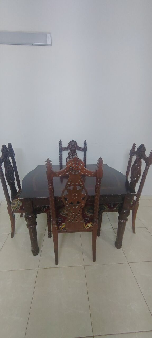 Riyadh, Furniture, SAR 300,  4 Seater Dining Table For Sale