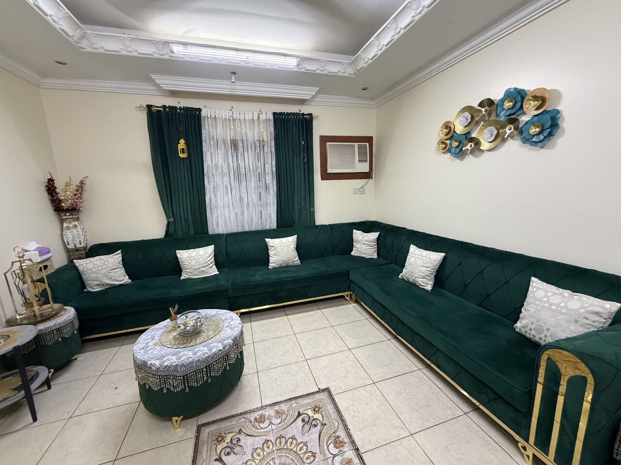 Jeddah, Furniture, SAR 1,  Selling Sofa Set