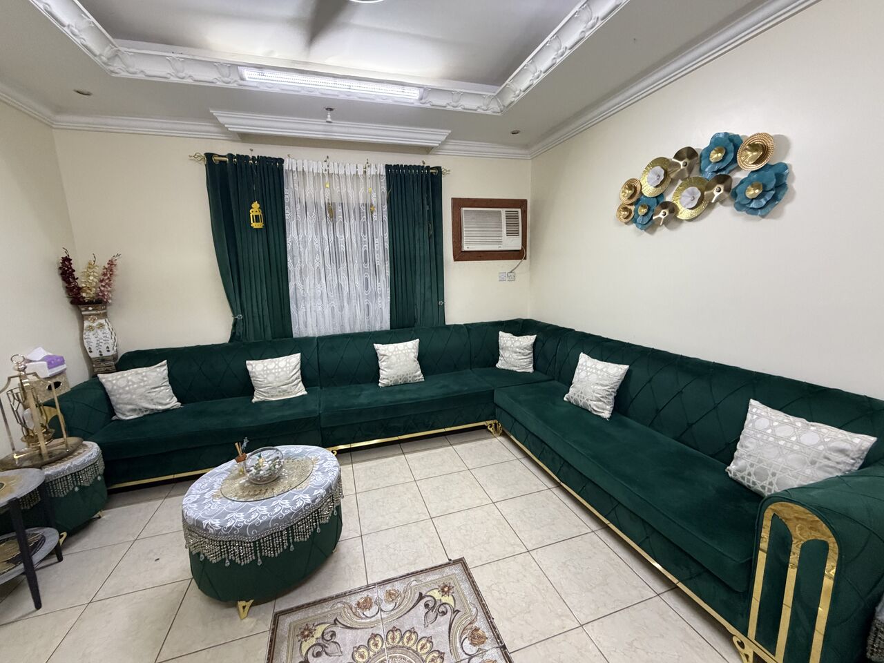 Jeddah, Furniture, SAR 1,  Selling Sofa Set