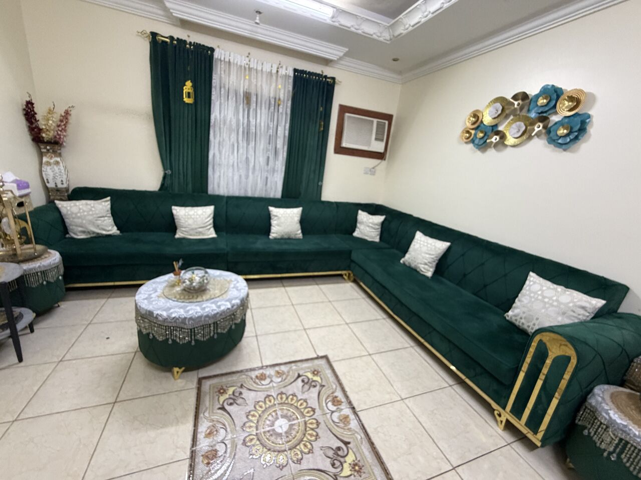 Jeddah, Furniture, SAR 1,  Selling Sofa Set