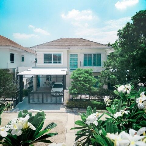 Bangkok, Villas, THB 75000,  65 Sq. Feet,  Single House, 3 Bedrooms, 4 Bathrooms, 1 Maid